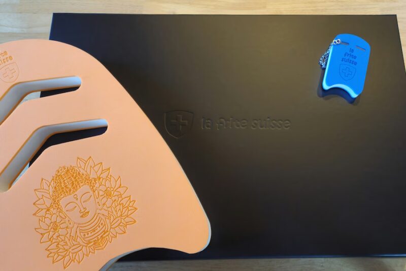 Pack cadeau | coffret + planche petit modèle + porte-clé – Image 4